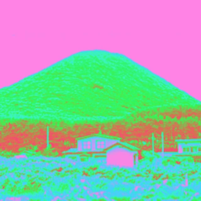 日本のピラミッド2(モヤ山)