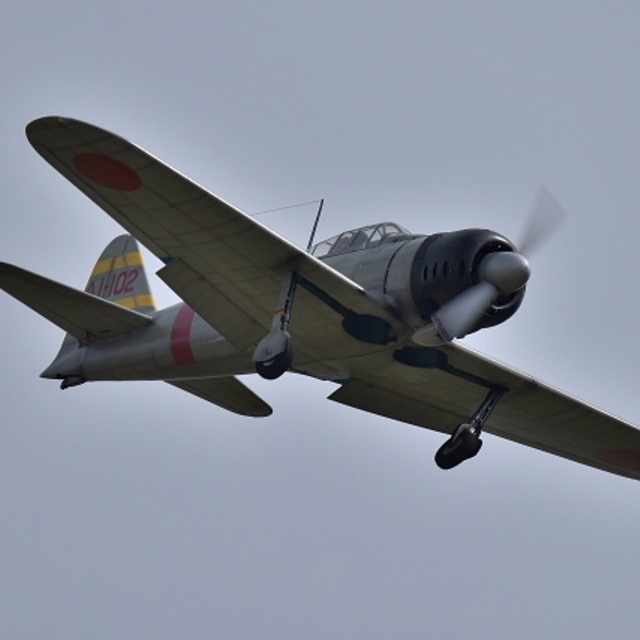 戦闘機(プロペラ機)